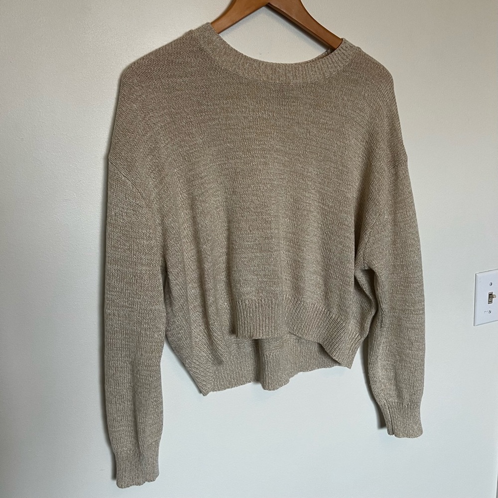 H&M Divided Cropped Sweater Size M - Cream/Sand Color